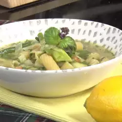 Градинарска супа със зеленчуков бульон