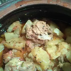 Картофи с месо и праз