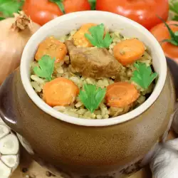 Ориз с месо и моркови