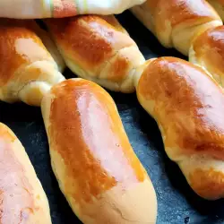 Хлебчета за домашен хотдог