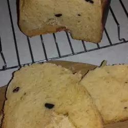 Доматен хляб с маслини в хлебопекарна