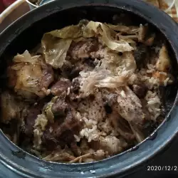 Капама с три вида месо и кисело зеле