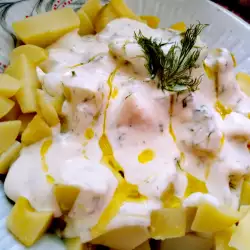 Картофена салата с кисело мляко