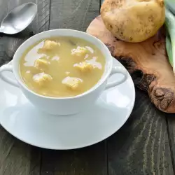 Картофена супа със шунка