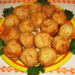 Картофени кюфтета на фурна с брашно