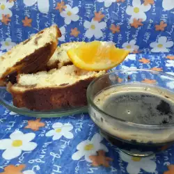 Кейк със сушени плодове