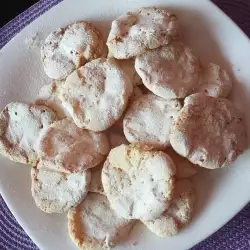Коледни португалски бисквити с лимон и кокос