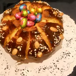 Великденски сладкиши с пудра захар