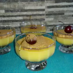 Десерт в чаша с череши