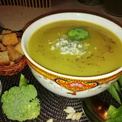 Крем супа от тиквички със зеленчуков бульон