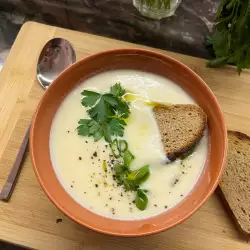 Крем супа от карфиол с картофи