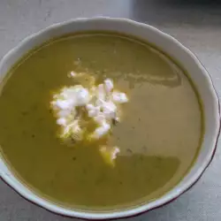 Вегетарианска крем супа от спанак