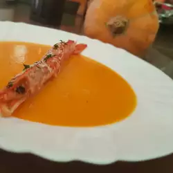 Крем Супа с Доматено Пюре
