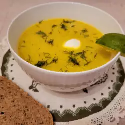 Крем супа от тиквички с костен бульон