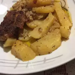 Кюфтенца с картофи на фурна