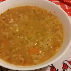 Супа от червена леща с кимион