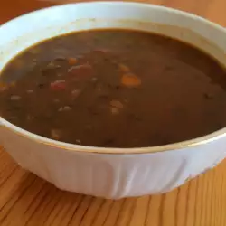 Супа от леща с домати