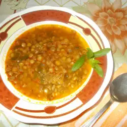 Вегетарианска супа с бульон