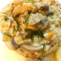 Тиквички с ориз и зеленчуков бульон