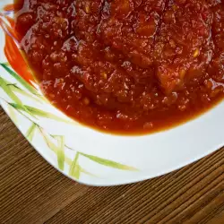 Гръцки рецепти с доматено пюре