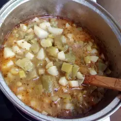 Зеленчукова манджа с тиквички и картофи