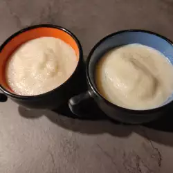 Мляко с грис