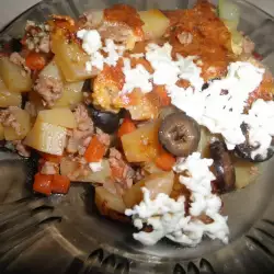 Мусака с картофи и риган