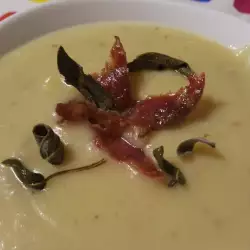 Есенна супа със зеленчуков бульон