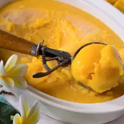 Портокалово сорбе с манго