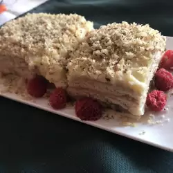 Десерт с банани и ванилия
