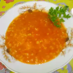 Ориз с доматено-пиперен сос