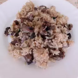 Ориз с гъби и чесън