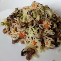 Ориз на тиган със зеленчуци