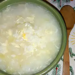 Оризова супа с яйца