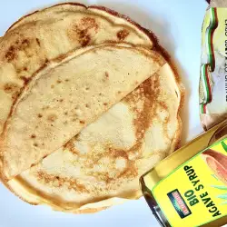 Палачинки с кафяв ориз и сироп агаве