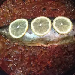 Печена риба с домати