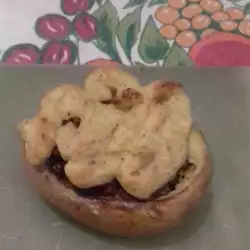 Картофи на фурна с кайма