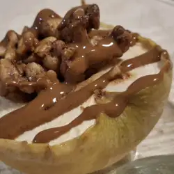 Пълнени ябълки с орехи и тахан