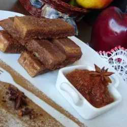 Пържени филийки с ябълково палачинково тесто