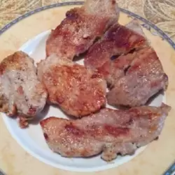 Свински пържоли на фурна с олио