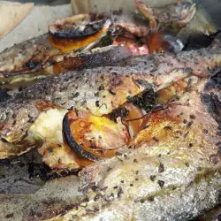 Печена риба с босилек