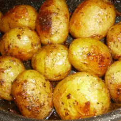 Печени картофи със соев сос