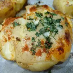 Картофи на фурна с магданоз