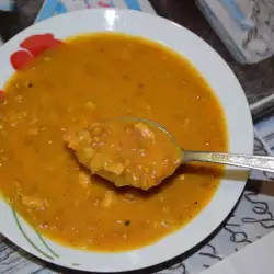 Супа с месо и кориандър