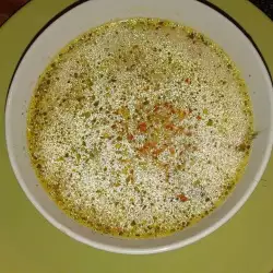 Пикантна супа от домашно пиле