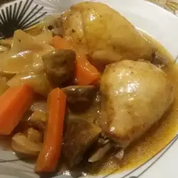 Вкусно пиле с гъби и моркови