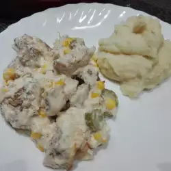 Пиле с гъби и царевица