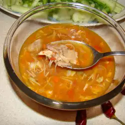 Пилешка супа с фиде и домати