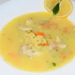 Пилешка супа с орзо