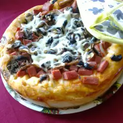 Пица с Колбас